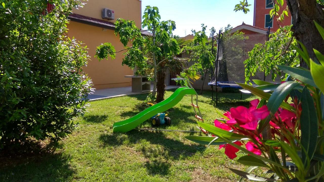 Villa Lusyhouse Pula Exterior foto